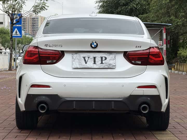 Фото 6 - BMW 1 Series