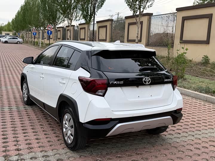 Toyota Yaris L Hatchback 2022 2022款 1.5L CVT领先PLUS版