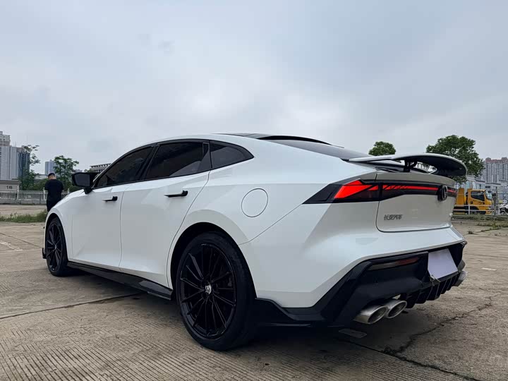 Zdjęcie 7 - Changan UNI-V