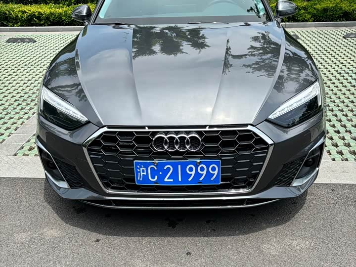 Фото 1 - Audi A5