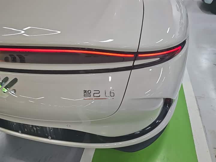 Фото 8 - IM motors L6