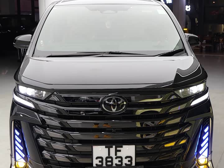 2025 Toyota Vellfire