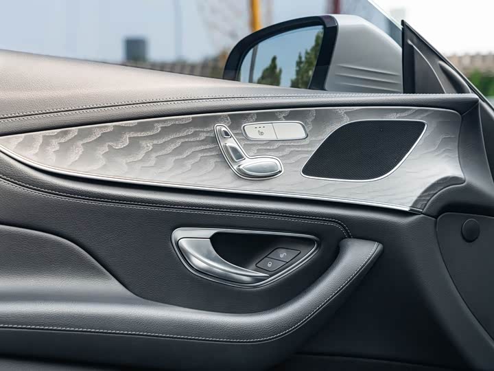 Фото 7 - Mercedes-Benz CLS-Class