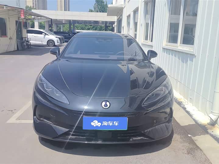 2024 Denza Z9
