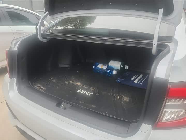 Honda Envix 2022 2022款 锐·混动 1.5L 净畅版