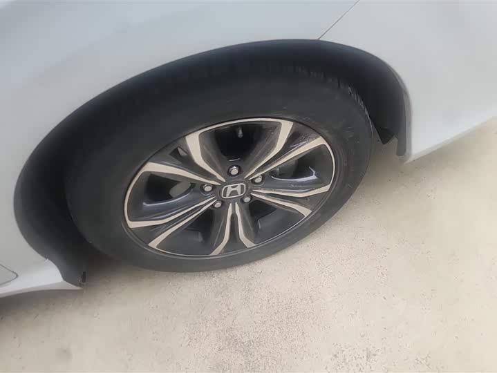 Honda Envix 2022 2022款 锐·混动 1.5L 净畅版
