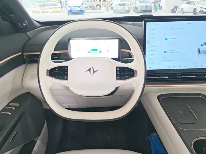 Фото 3 - Dongfeng Yipai eπ 008
