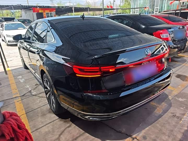 Фото 5 - Volkswagen Passat