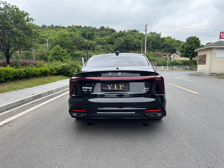 Hongqi H5 2025 2025款 1.5T DCT玄影版