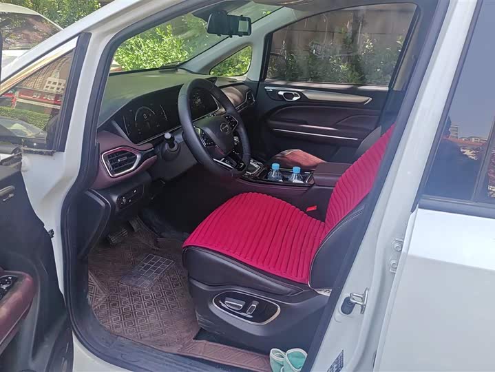 Zdjęcie 9 - GAC Trumpchi M6
