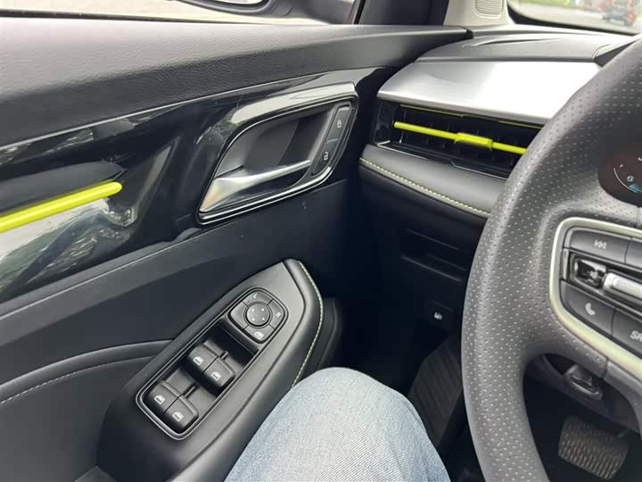 Photo 4 - Roewe i5