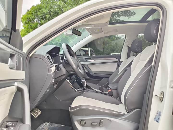 2024 Volkswagen Tayron X