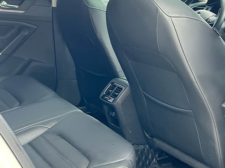 Фото 7 - Volkswagen Lamando L