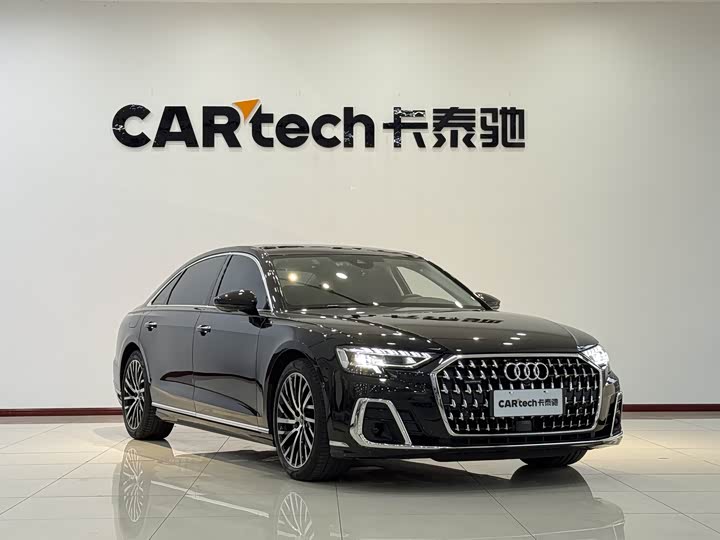 Zdjęcie 3 - Audi A8
