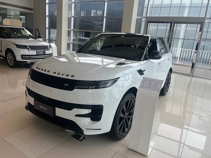 2026 Land Rover Range Rover Sport