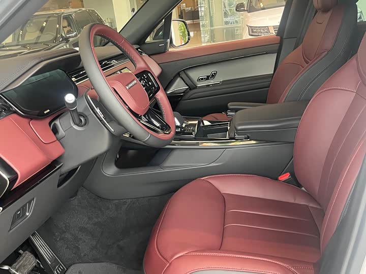 2026 Land Rover Range Rover Sport