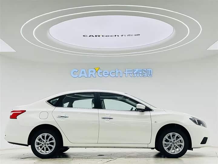 Фото 4 - Nissan Sylphy