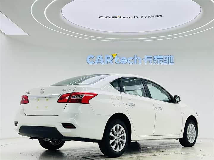 Фото 5 - Nissan Sylphy