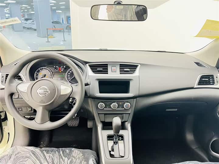 Фото 9 - Nissan Sylphy