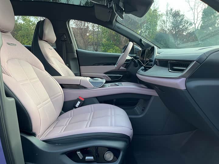 Hongqi EHS7 (Tiangong 08) 2025 2025款 680 Ultra四驱版