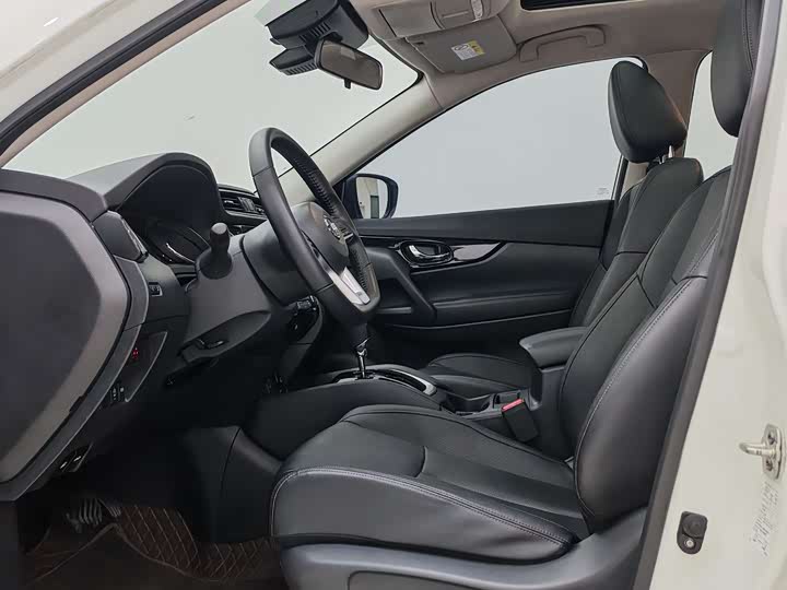 Zdjęcie 7 - Nissan X-Trail