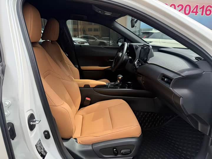 Lexus UX 2022 2022款 260h 探·酷版