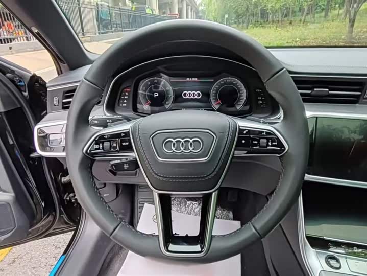 Audi A6L 2026 2026款 45 TFSI 臻选动感型