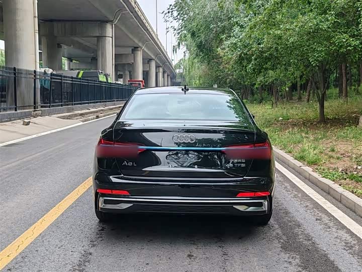 Audi A6L 2026 2026款 45 TFSI 臻选动感型