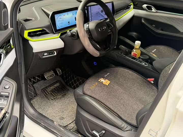 Geely Coolray 2022 2022款 缤越COOL 1.5TD DCT Battle版