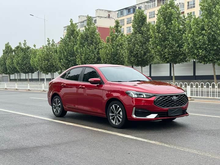 2021 Ford Escort