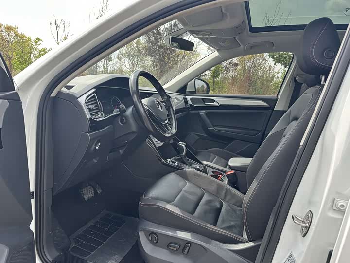 Volkswagen Tayron 2021 2021款 280TSI 两驱豪华智联版