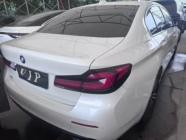 Фото 4 - BMW 5 Series