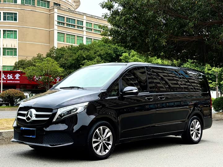 Mercedes-Benz V-Class 2022 2022款 V 260 领航版