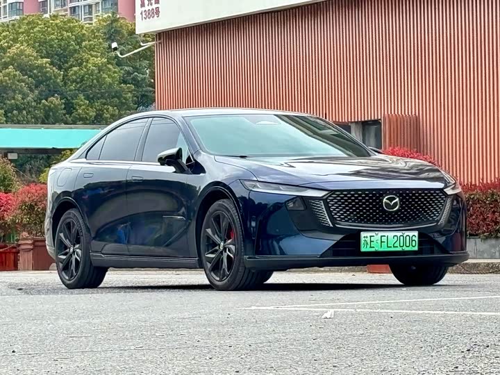 Mazda EZ-6 2025 2025款 增程200智雅运动版