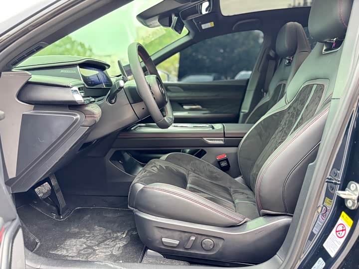 Mazda EZ-6 2025 2025款 增程200智雅运动版