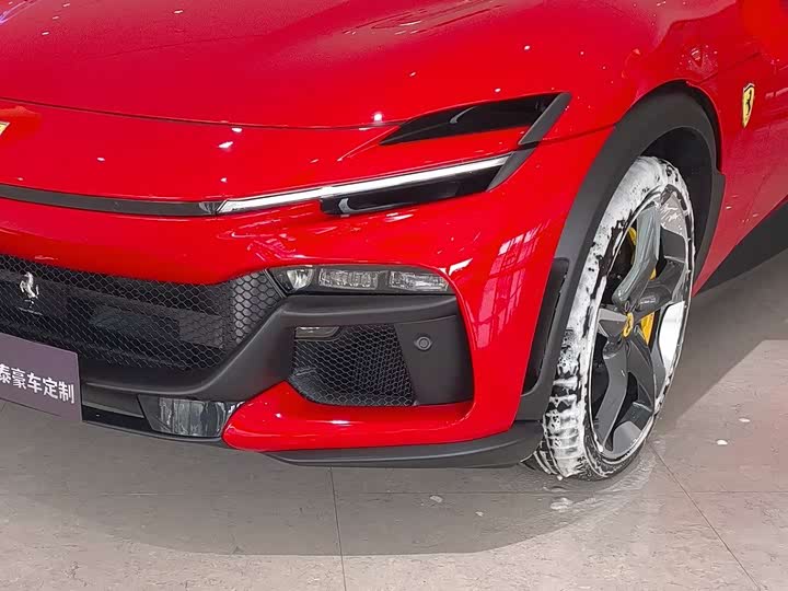 Ferrari Purosangue 2023 2023款 6.5L V12