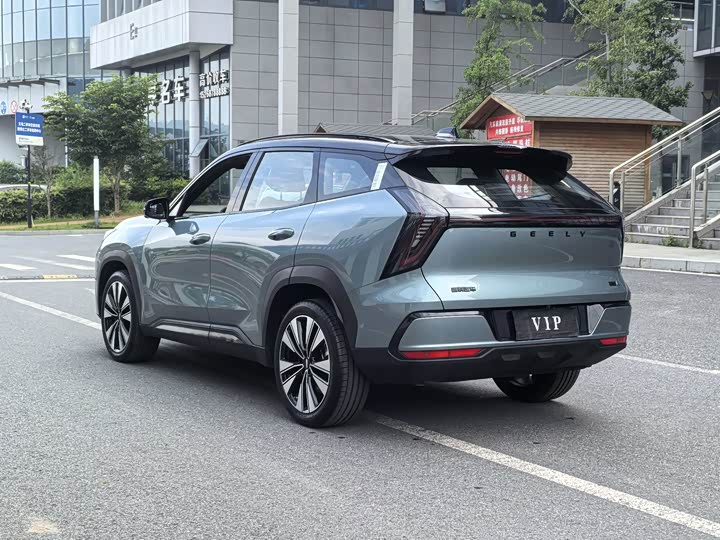 2025 Geely Atlas L
