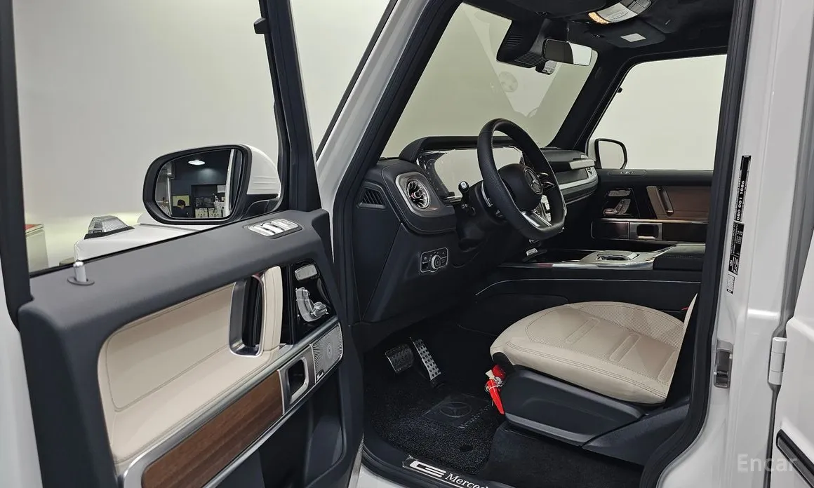 Mercedes-Benz G-Class 2024 G450d