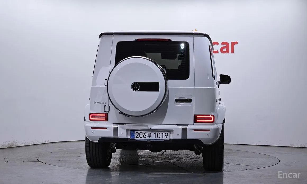 Mercedes-Benz G-Class 2024 G450d