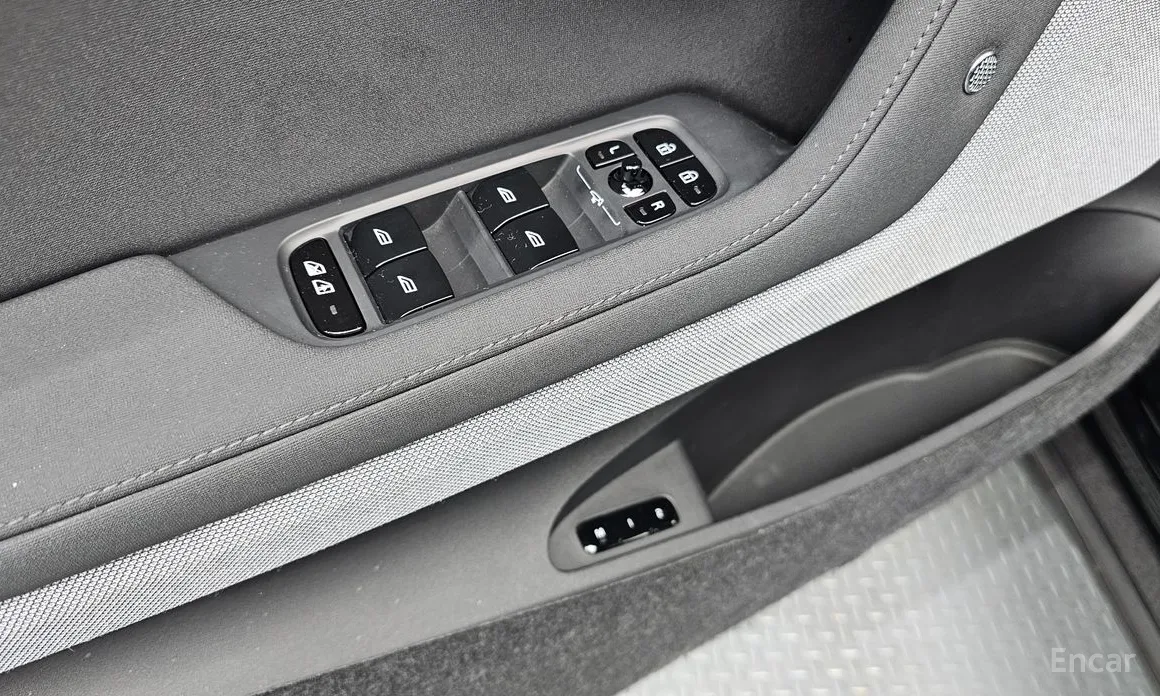 Фото 35 - Polestar 2