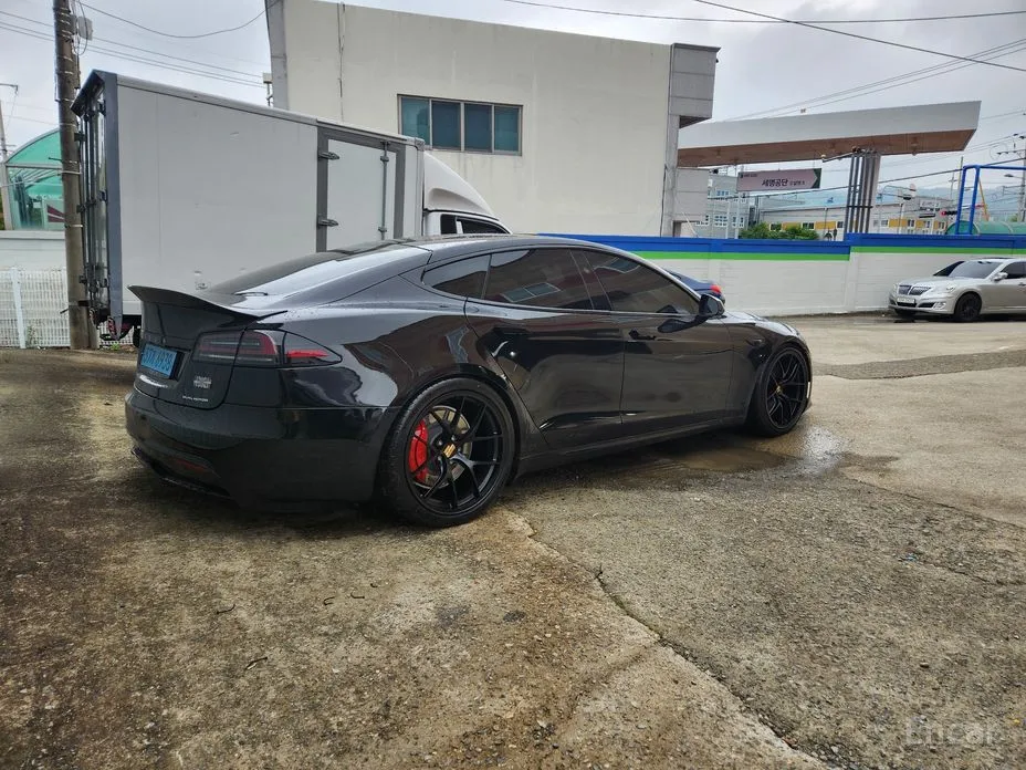 Tesla Model S 2012 Plaid