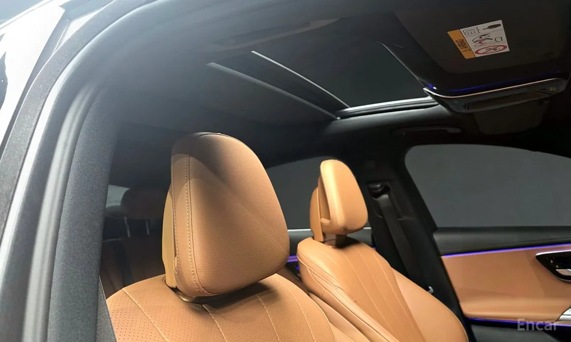 Mercedes-Benz E-Class 2024 E200 Avantgarde