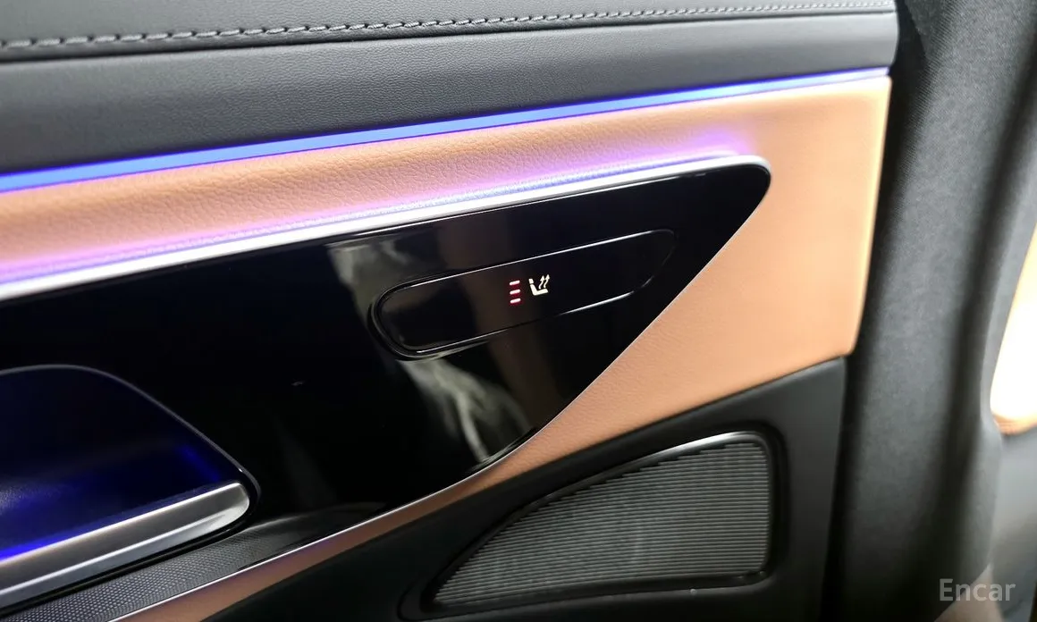 Mercedes-Benz E-Class 2024 E200 Avantgarde