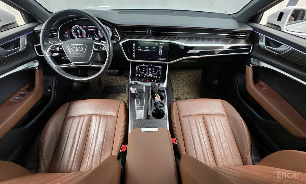 Фото 7 - Audi A6