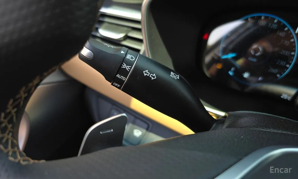 Photo 29 - Genesis G70