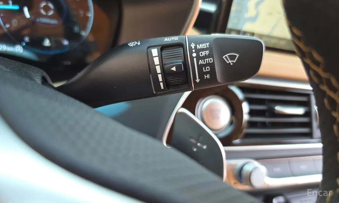 Photo 31 - Genesis G70