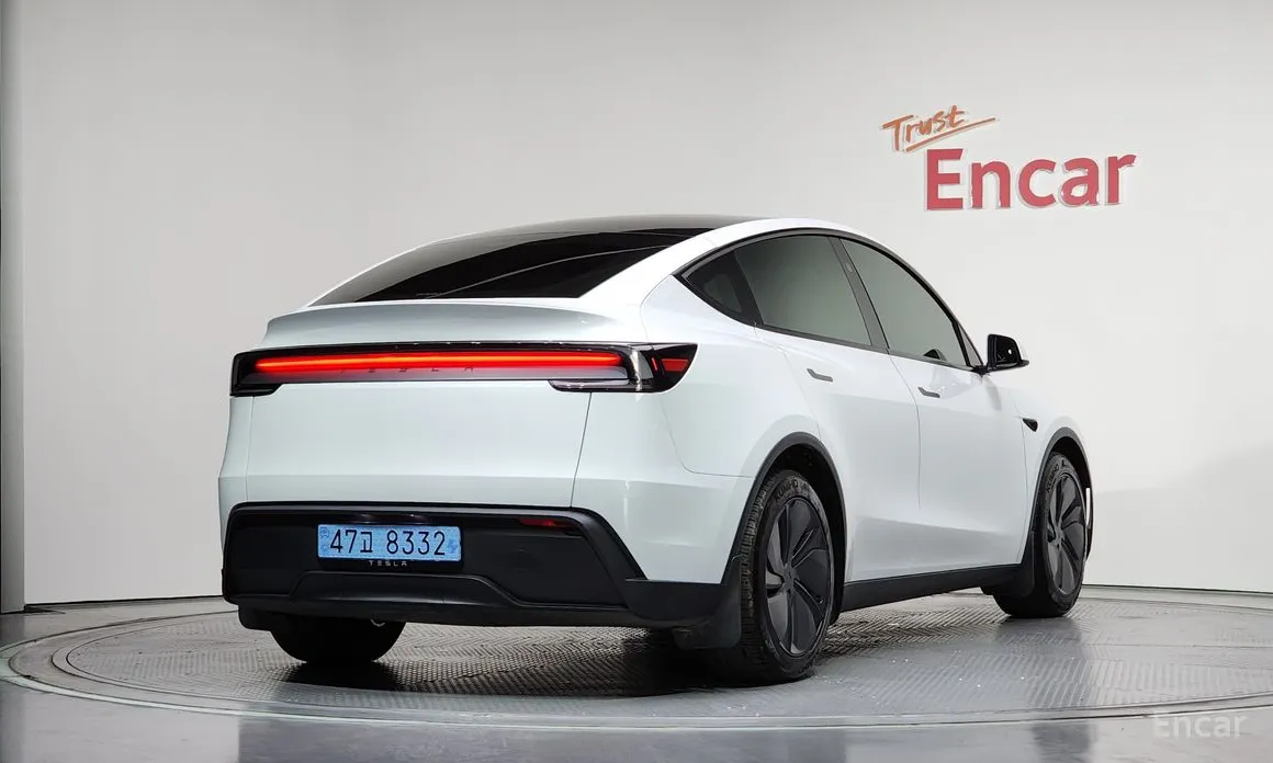 2020 Tesla Model Y