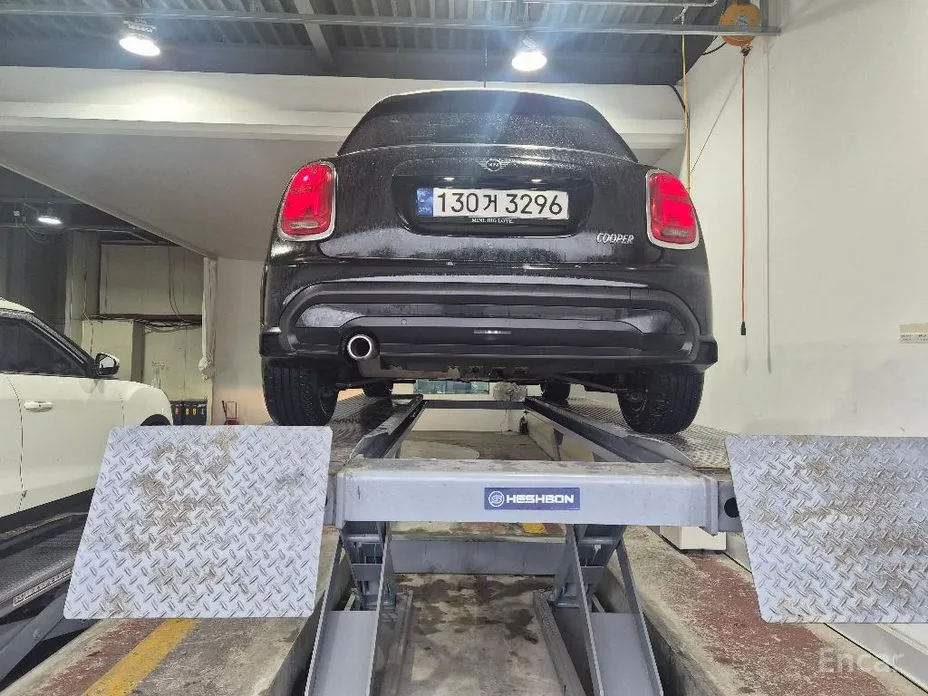Фото 2 - Mini Cooper