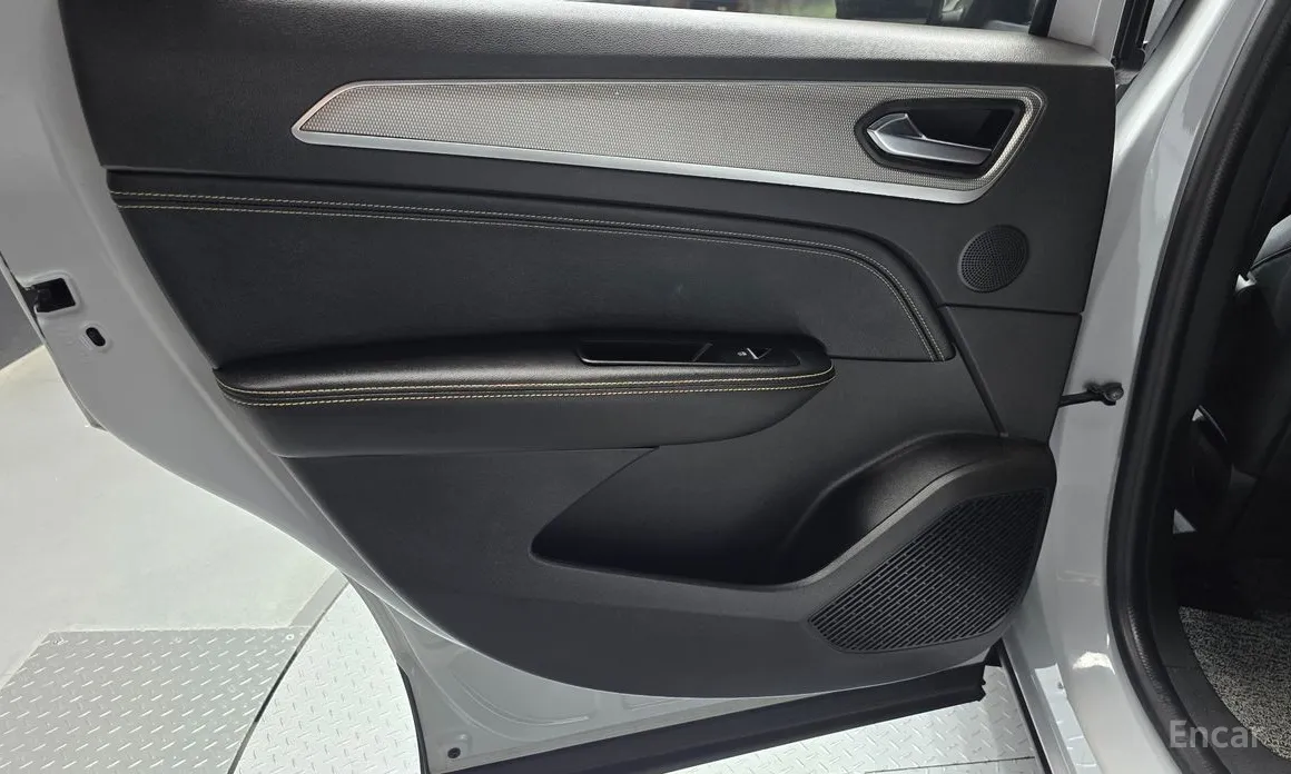 Renault Arkana 2024 1.6 E-TECH Iconic