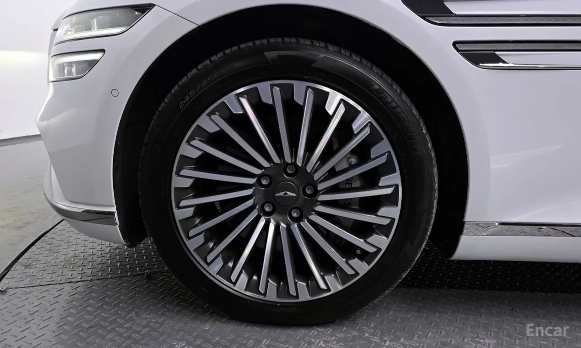 2021 Genesis G80
